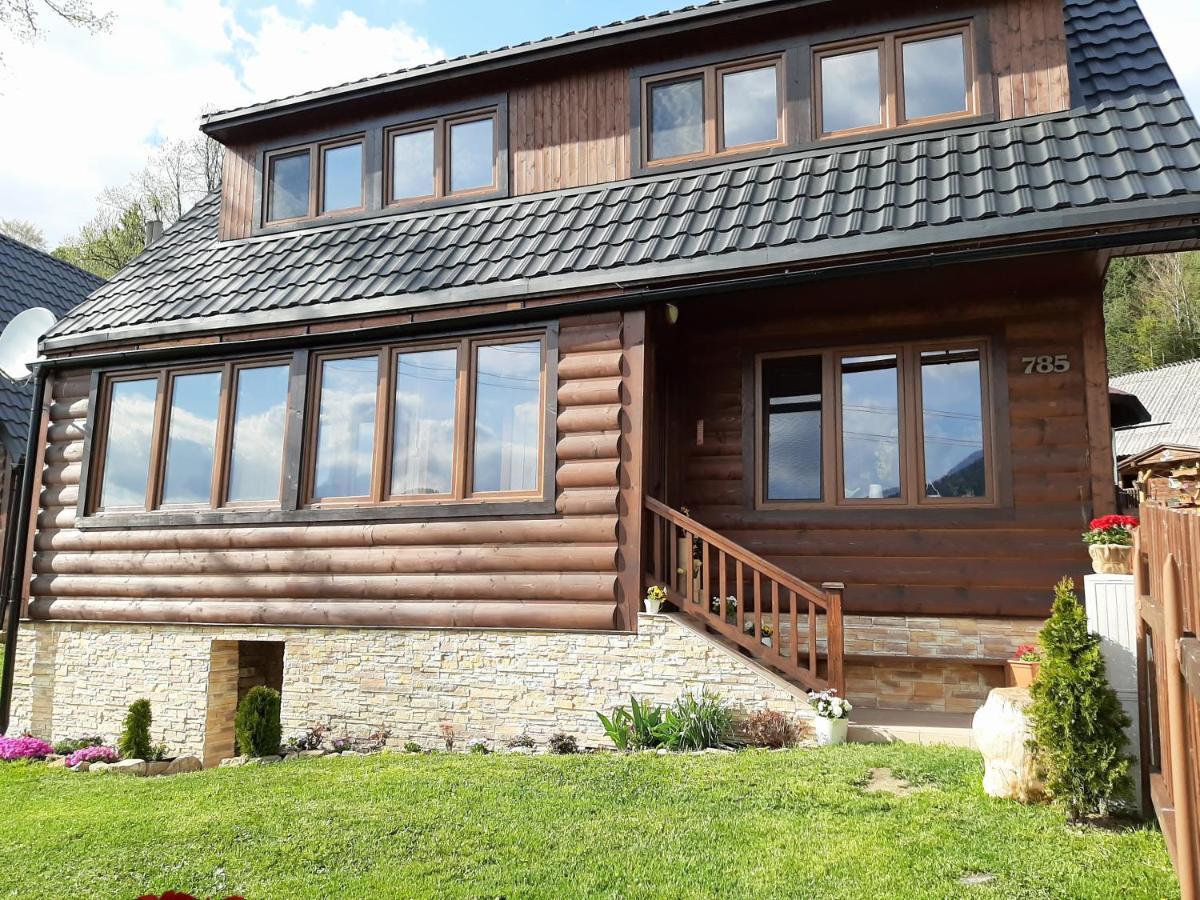 Viktoria- Neakceptujeme Mlade Partie Villa Terchová Exterior photo