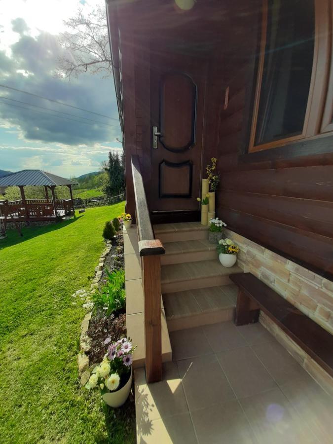 Viktoria- Neakceptujeme Mlade Partie Villa Terchová Exterior photo