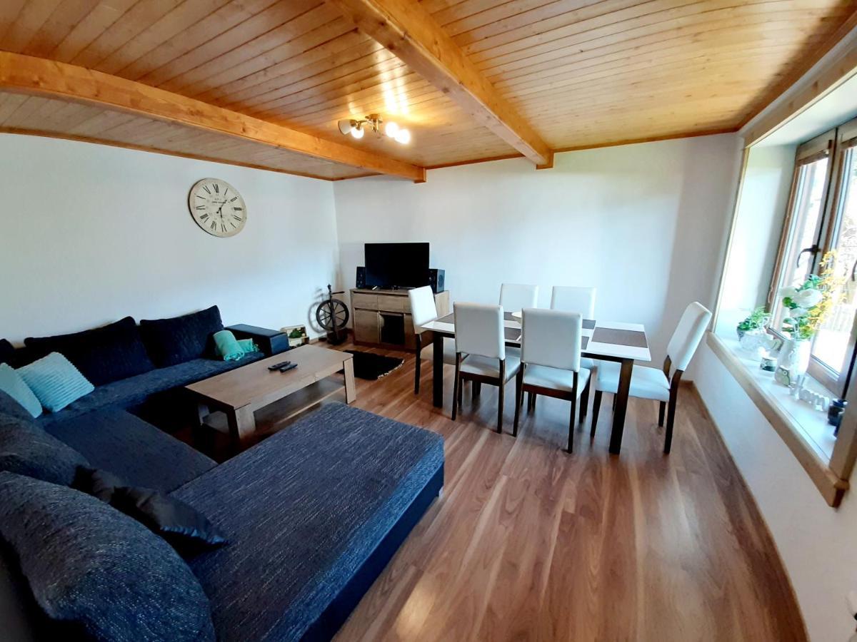 Viktoria- Neakceptujeme Mlade Partie Villa Terchová Exterior photo